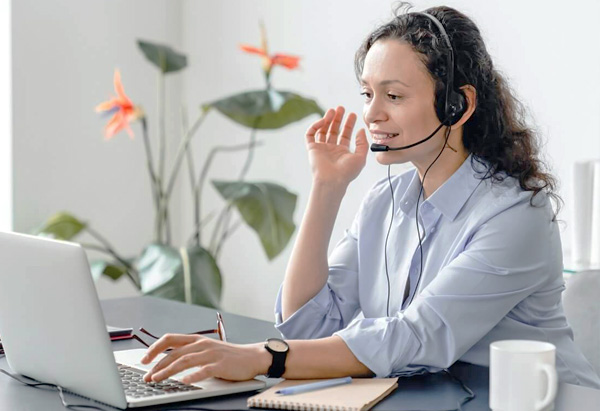 Business phone systems in Maine